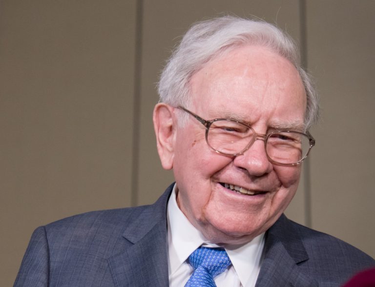 Warren-Buffett’s-Advice-Let-Your-Kids-Read-Your-Will-Before-Signing