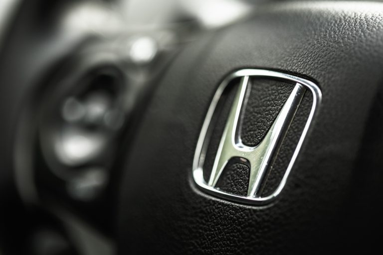 honda-scales-back-ev-investment,-gm-halts-exports-to-china