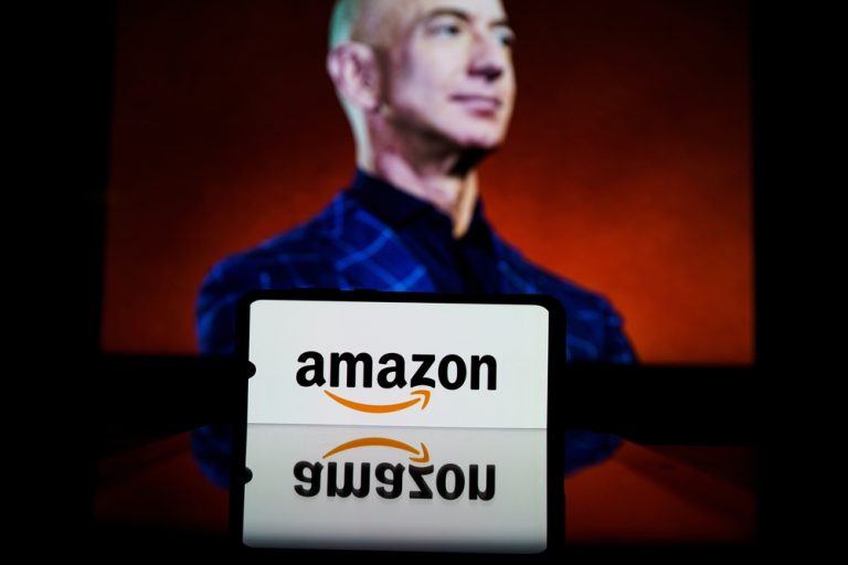 greenpeace-slams-bezos’-lavish-venice-wedding