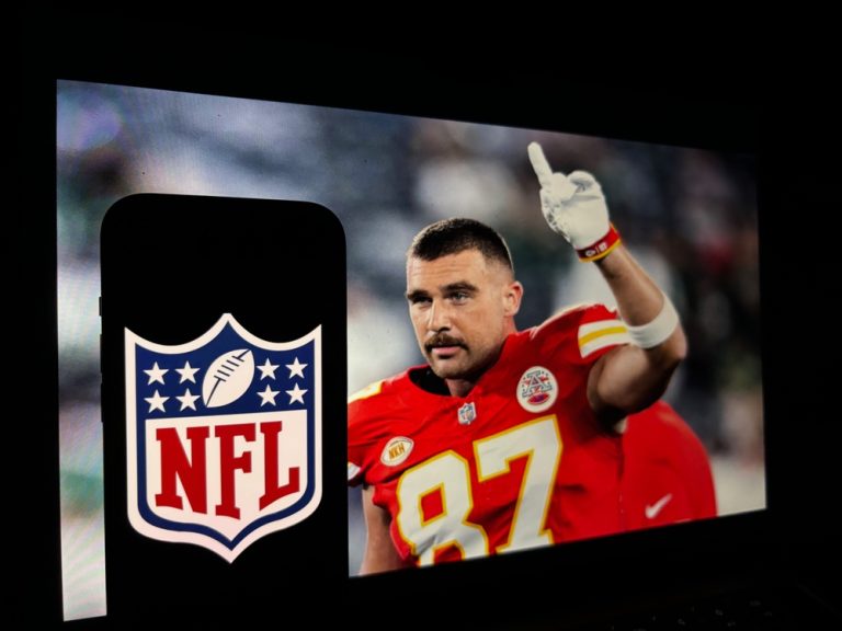 nfl-nears-minority-stake-deal-in-espn