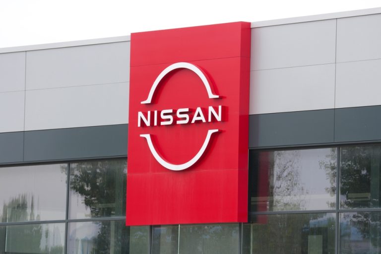 nissan-may-let-foxconn-build-evs-in-japan-plant