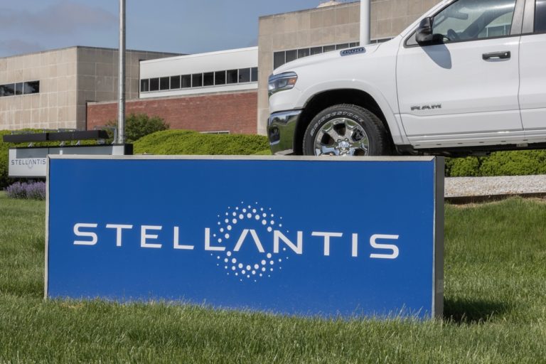 stellantis-faces-$2.68b-loss-from-tariffs-and-charges