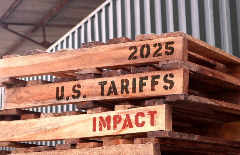 trump-to-unveil-new-chip-tariffs-within-days