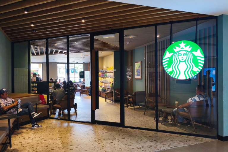 starbucks-to-cut-900-corporate-jobs-and-close-200-stores