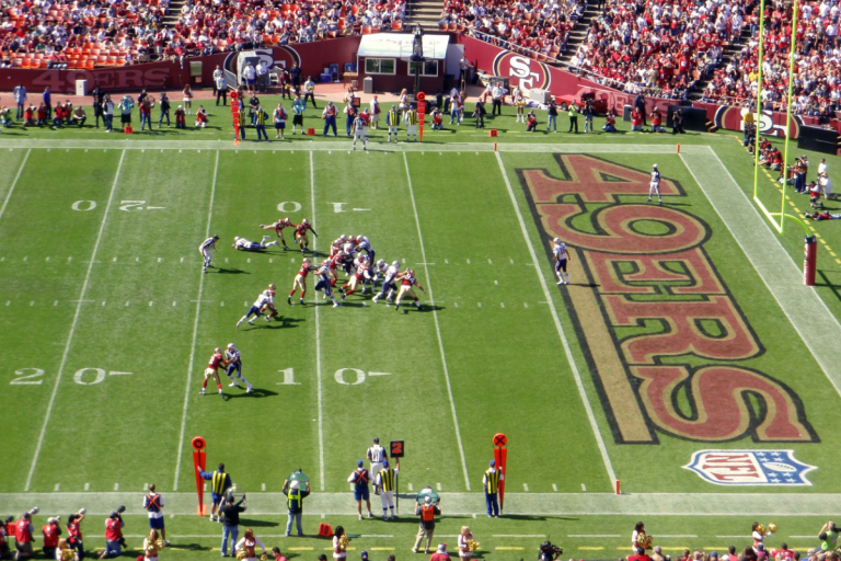 Jennings, Moehrig Clash After Late Game ‘Cheap Shot’ jennings,-moehrig-clash-after-late-game-‘cheap-shot’