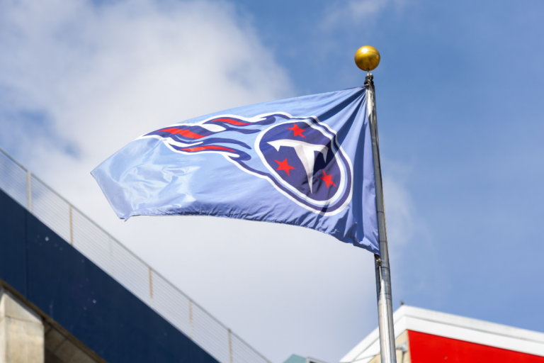 titans-to-hire-robert-saleh-as-next-head-coach